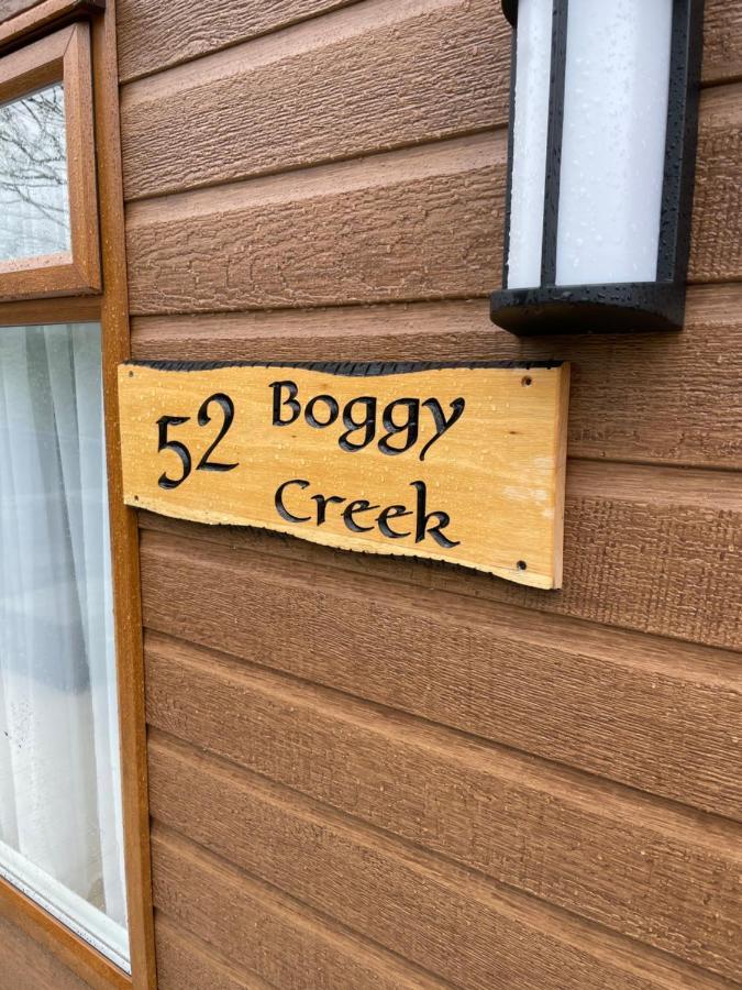 Boggy Creek - Lodge With Hot Tub Felton  外观 照片